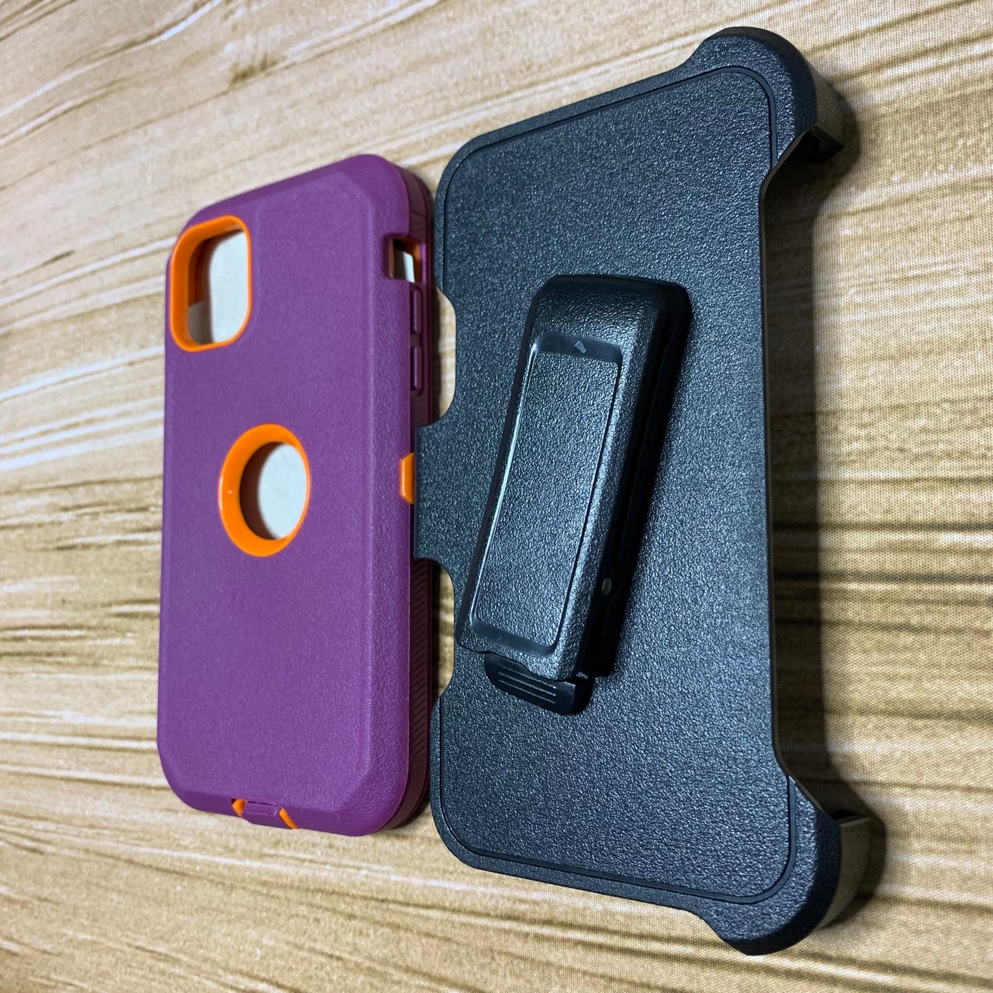 DARK PURPLE & ORANGE IPHONE 15 OTTER BOX CASE