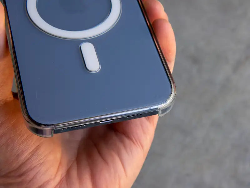 Apple iPhone Clear Case with MagSafe