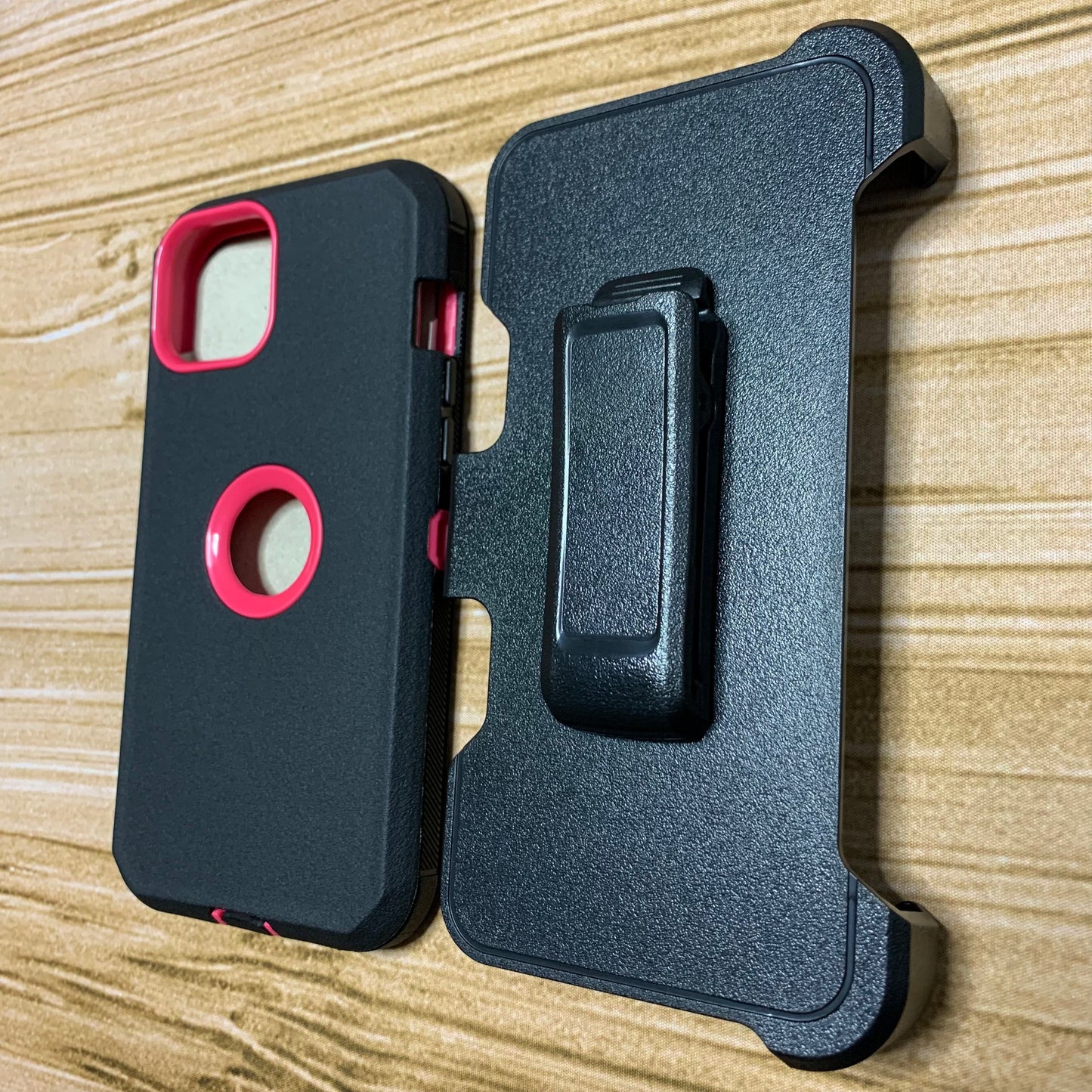 BLACK & HOT PINK IPHONE 16 PRO OTTER BOX CASE
